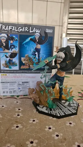 Bandai Figuarts Zero Trafalgar Law