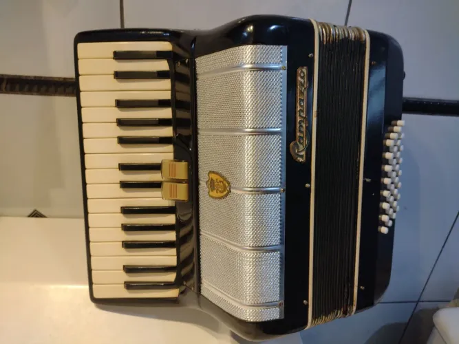 Acordeon sanfona rampazzo 32 bx