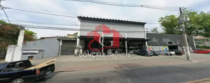 Prédio Comercial com 1000m2 de Terreno sendo 51m de Frente para alugar