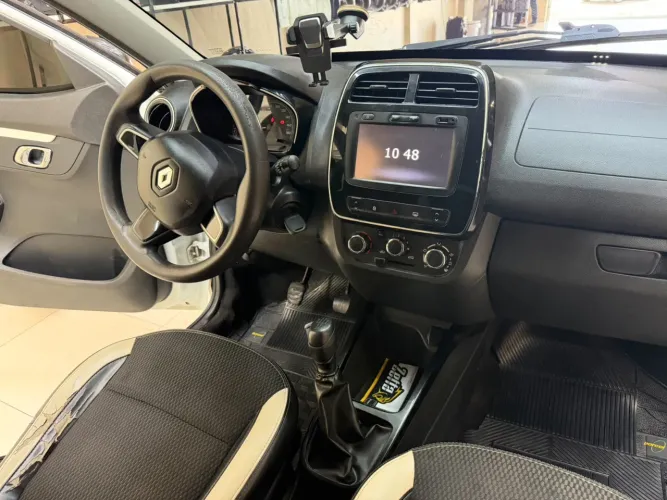 Renault Kwid Intense 1.0 Flex 12V 5P Mec. 2019