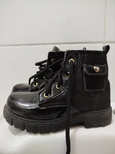 Bota infantil N°23