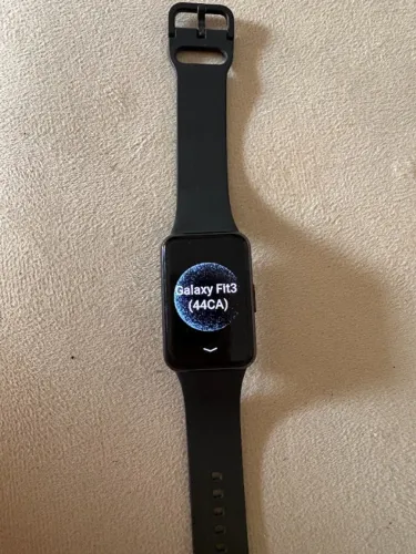 Smart Watch SAMSUNG Galaxy FIT 3 Tela AMOLED 