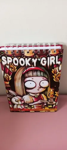 Spooky Girl Livro de Pintura 