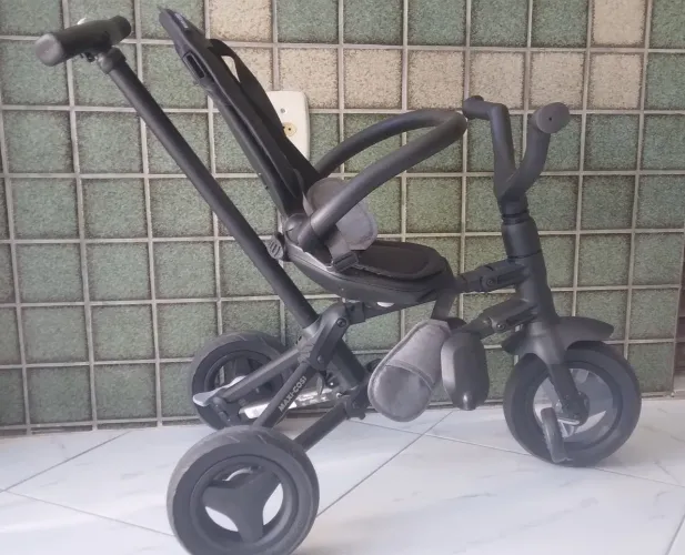 Triciclo infantil, usado 4 vezes