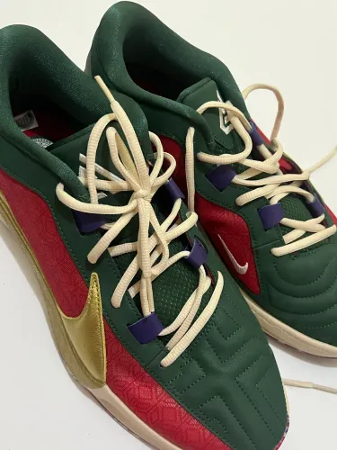 Tênis Nike zoom basquete exclusivo