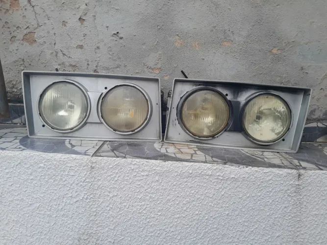 Farol caminhão vw 12140