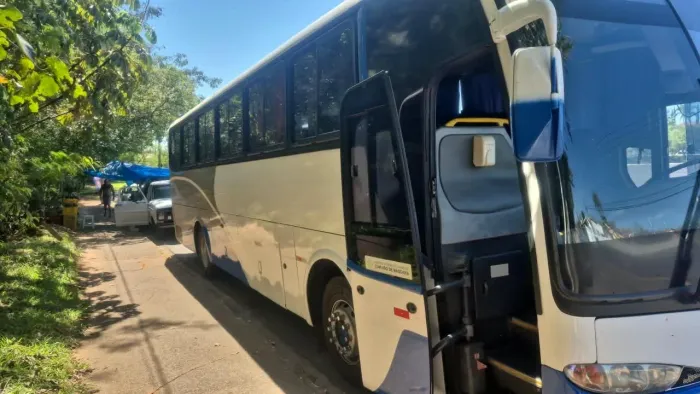 Ônibus Rodoviário 2005 Mercedes sem ar g6