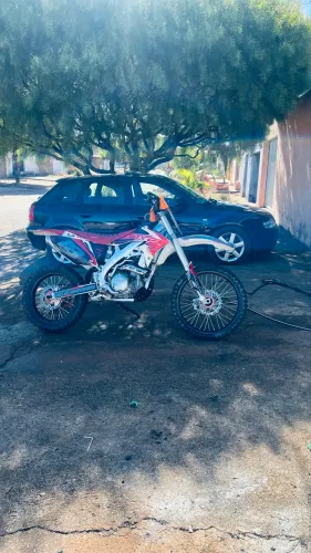 Vendo Moto de trilha Torkens 250