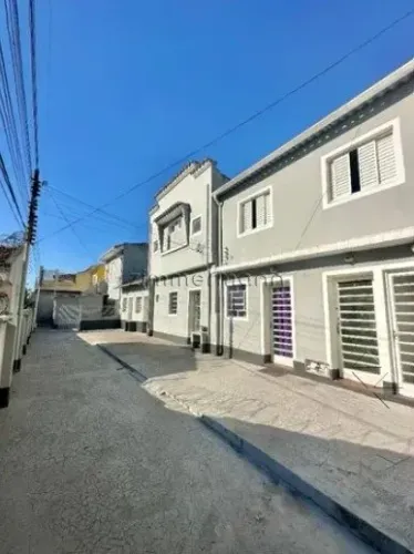 CASA VILA FECHADA ACLIMAÇÃO
