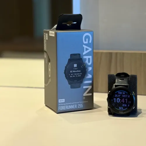Garmin 255 music