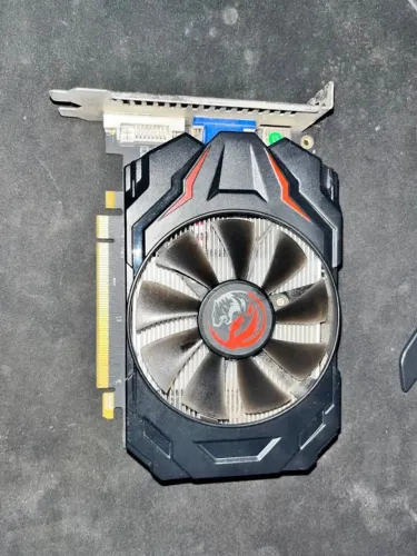 PLACA DE VIDEO AMD R7 200 SERIES