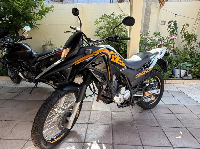 Moto Honda XRE 300 Adventure