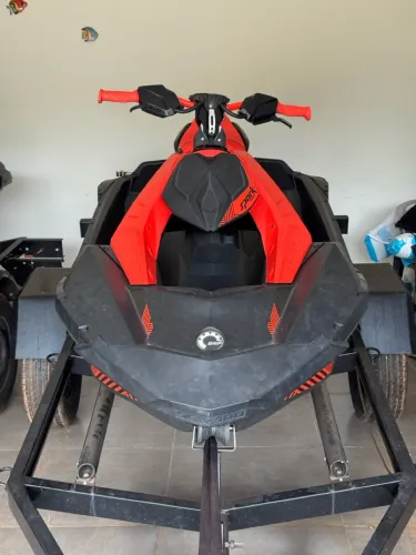 Jetski seadoo spark trixx 2022
