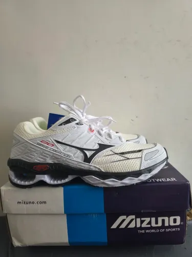 Tênis Mizuno