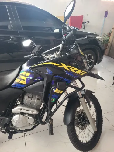 XRE 300 PERSONALIZADA - VAI BRASIL -