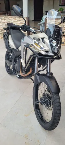 Moto Honda Sahara 300 Adventure