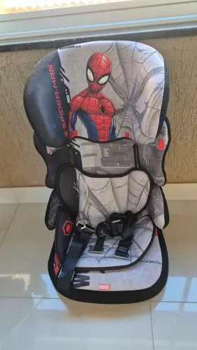 Cadeirinha infantil para carro Homem-Aranha Marvel 