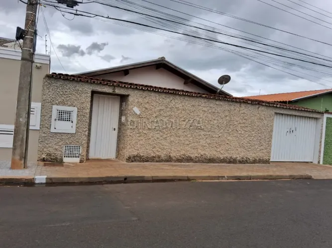 Casa à venda no bairro Cidade Jardim