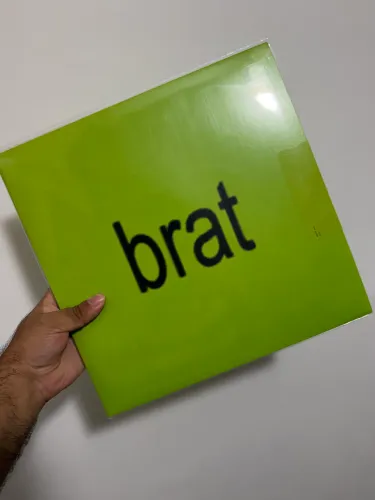 Vinil Charli XCX - brat