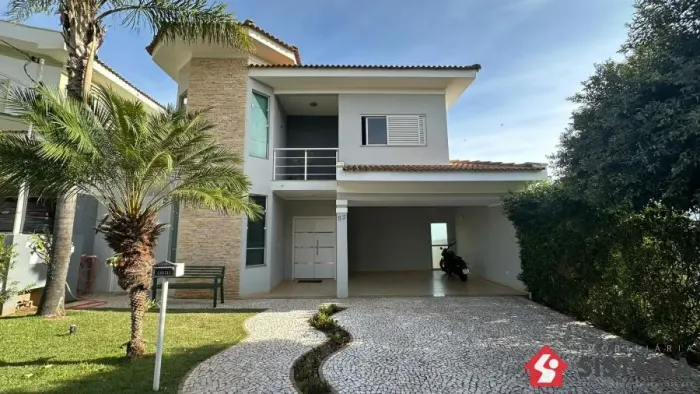 Sobrado no Condomínio Parque Residencial Damha em Presidente Prudente