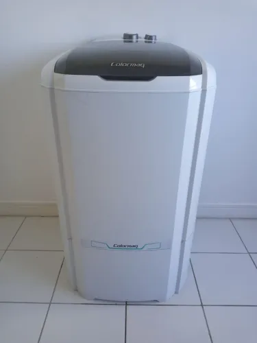 Tanquinho Colormaq 10kg quase novo
