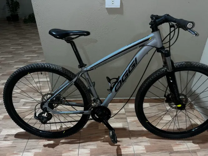 Bicicleta Oggi Hacker Sport | Kit Shimano
