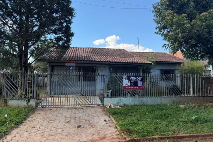 TERRENO COM 2 CASAS JARDIM CONCORDIA