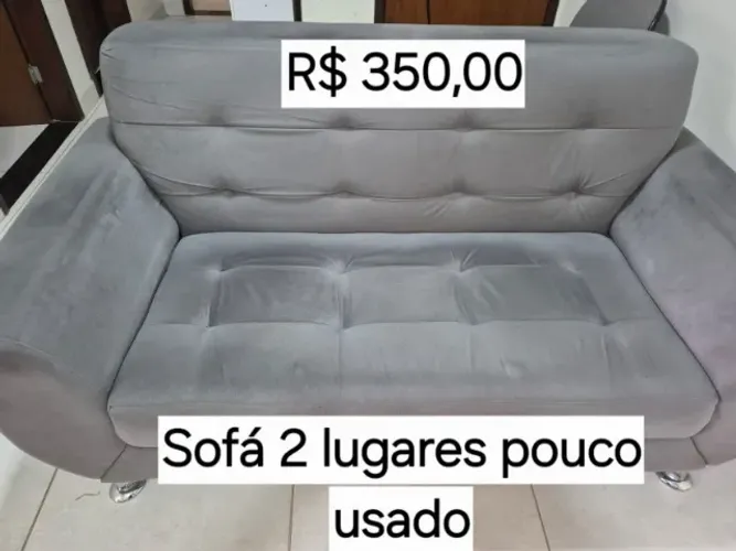 Sofá, semi novo, 2 lugares... muito conservado.