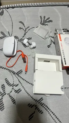 Fones Bluetooth JBL Wave Buds 2