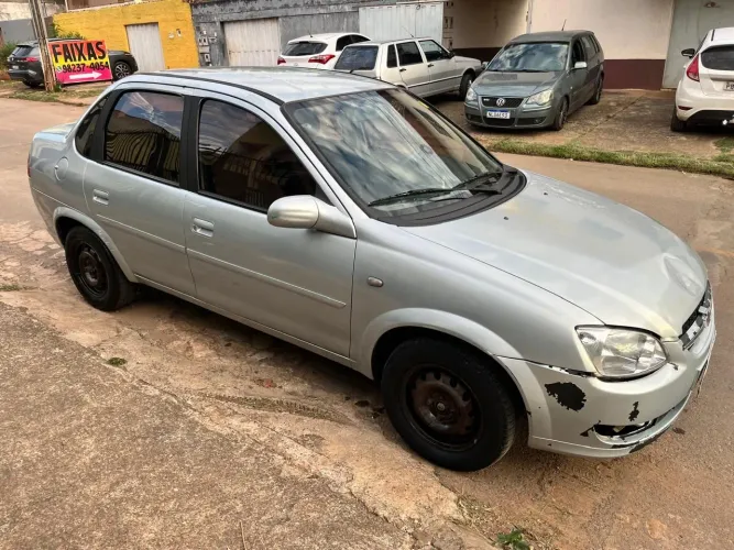 Chevrolet Classic Life/ls 1.0 VHC Flexp. 4P 2010
