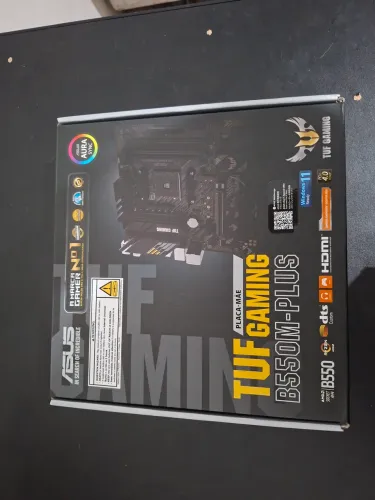 Placa mae nova sem uso TUF Gaming B550M