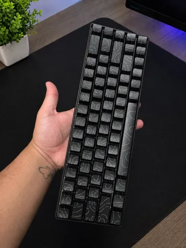 TECLADO GAMER TK10 TRI MODE NOVO