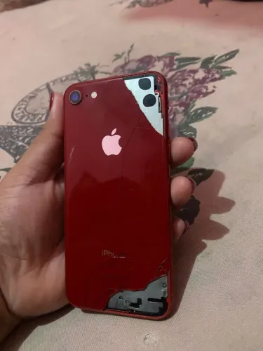 Vendo iphone 8 normal (PARA CONCERTO)