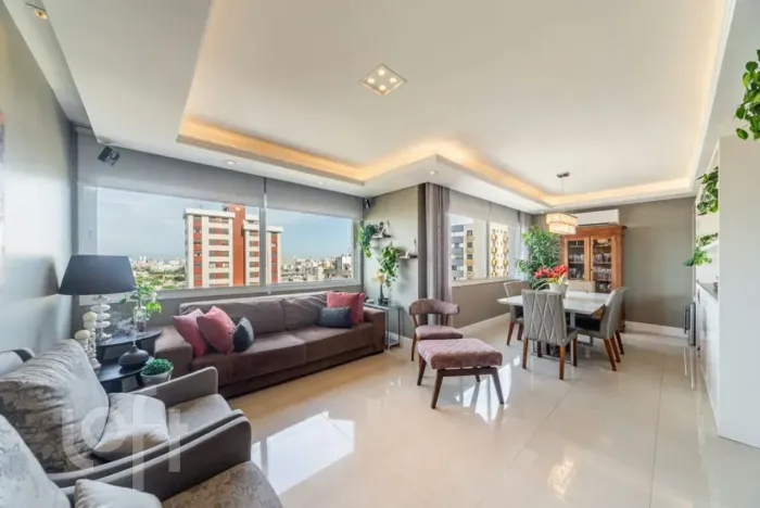 Baixou o preço!! Apartamento à venda em Petrópolis com 105 m², 2 quartos, 1 suíte, 2 vagas