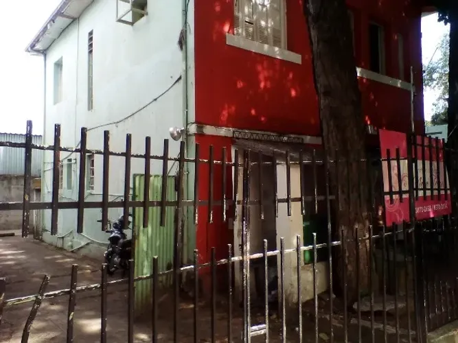 vaga ou quarto individual e mobiliado , em residencia segura