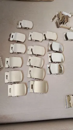 Peças diversificadas para confecção de roupas,malas,bolsas etc a 