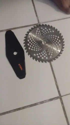 Lâmina profissional da marca STIHL, ideal para corte pesado!