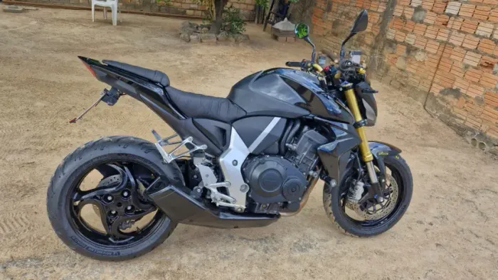 CB100R 2014