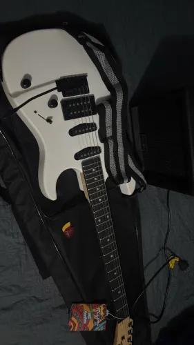 Guitarra Tagima TG-510 + Amplificador Donner + Acessórios