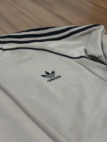 Moleque Adidas Bege Raro!(Original)