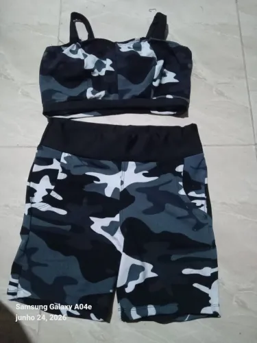 Conjunto de academia veste até o 4