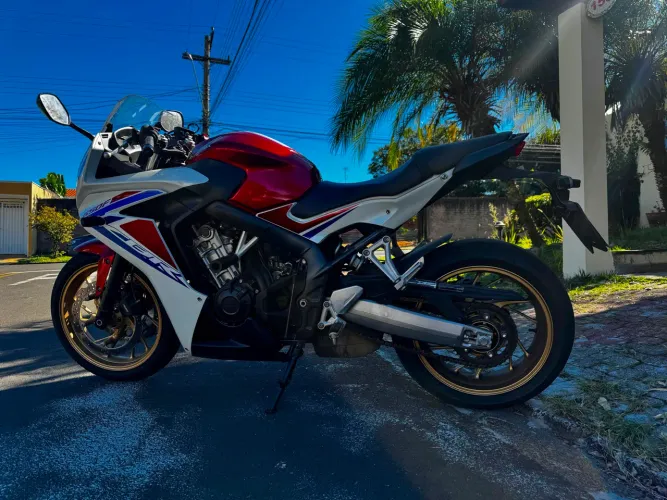 Honda CBR650F | Apenas 31.000 km