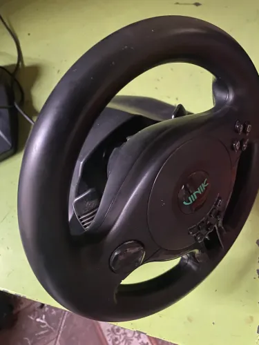 volante e pedal seminovo para videogame e pc
