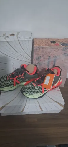 Tenis lebron 42 colecionador