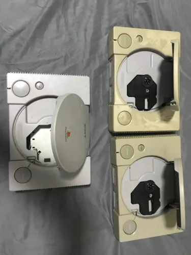 Vendo lote com 3 unidades do PS1 Fat (modelo clássico).