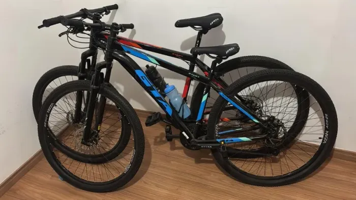 2 Bikes Seminovas