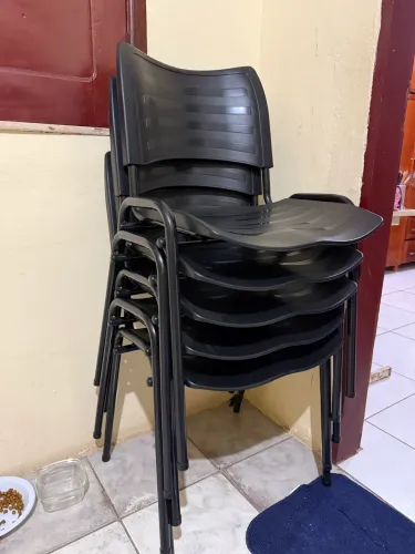 Cadeira ISO preta