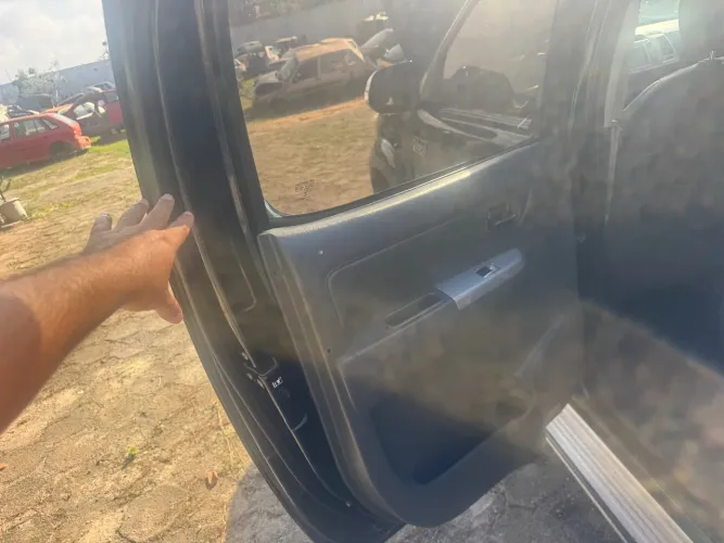 HILUX 3.0 AUTOMÁTICA SRV 2012/2013