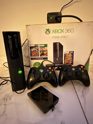 Xbox 360 super slim
