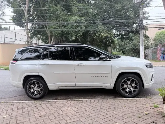 Jeep Commander Overland T270 1.3 TB Flex AUT 2023